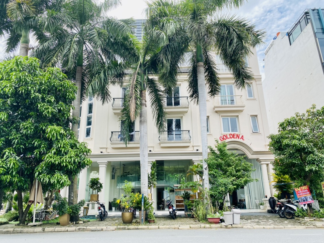 Bán Khách Sạn Palm Garden C32-33 Nam Thông 3 Góc 2 Mặt Tiền Đường 22 &amp; Đường Tân Phú