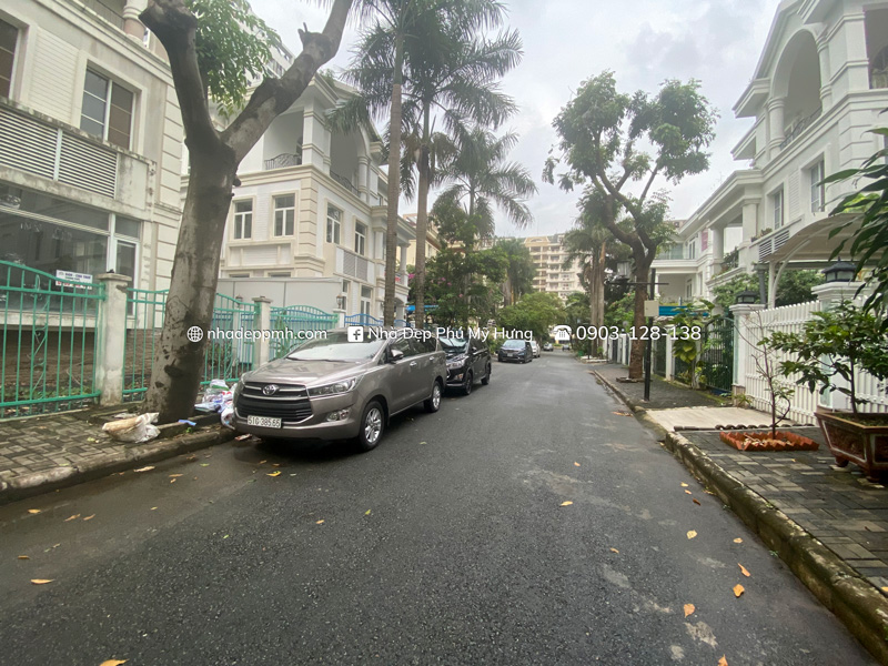Bán Biệt Thự Đơn Lập Hướng Đông Nam Khu Mỹ Văn Phú Mỹ Hưng, P.Tân Phú, Quận 7
