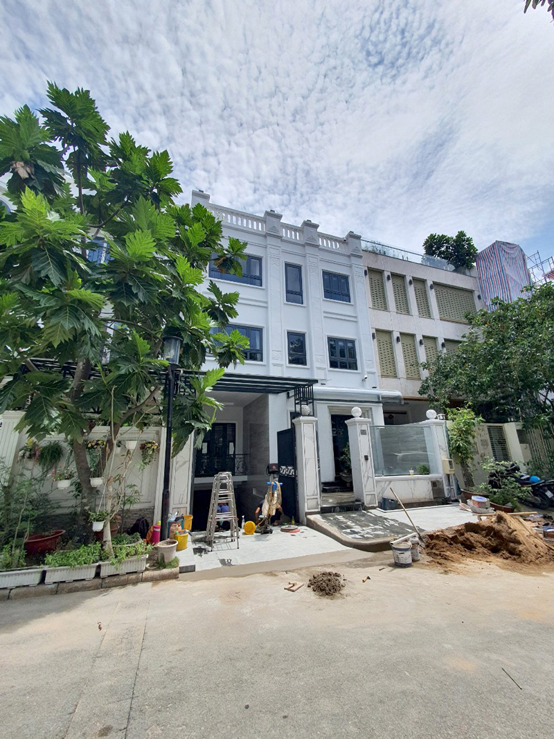 Bán Biệt Thự Hướng Đông Nam Nam Thông 2 Phú Mỹ Hưng Q7