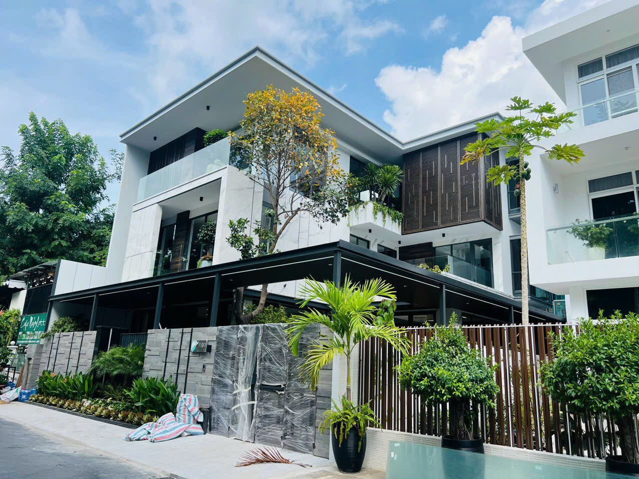 Bán Biệt Thự Tứ Lập Mỹ Gia 1 (410/3) View Công Viên Hướng Tây Tứ Trạch