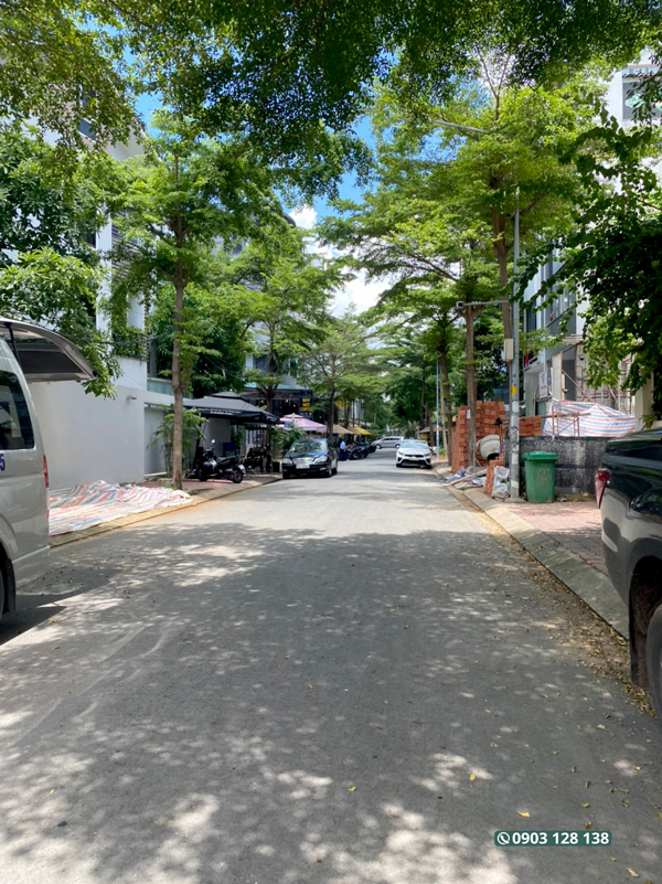Bán Biệt Thự KDC Kim Sơn, P.Tân Phong, Quận 7