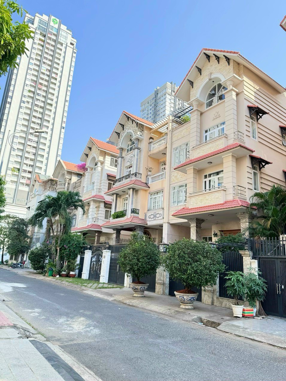 Bán Biệt Thự Đường Số 10 Him Lam Kênh Tẻ, P.Tân Hưng Quận 7