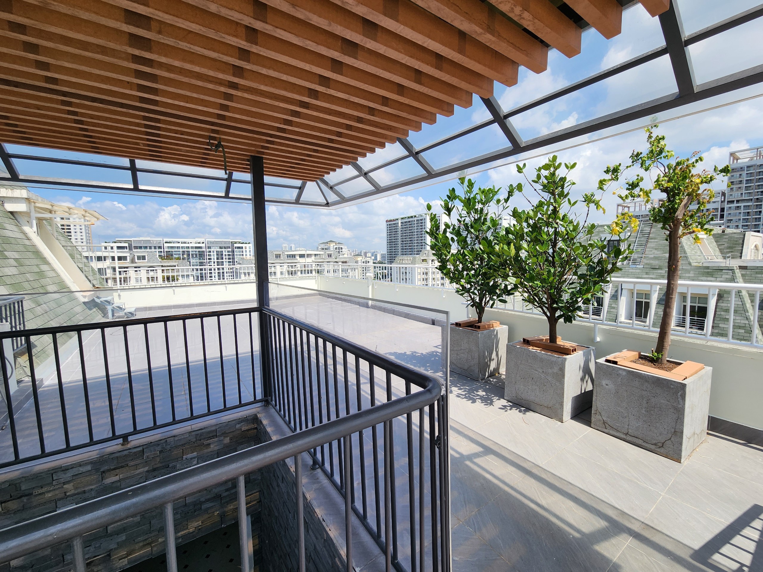 Bán Căn Hộ Penthouse Cảnh Viên 1 Phú Mỹ Hưng View Công Viên Nam Viên Q7