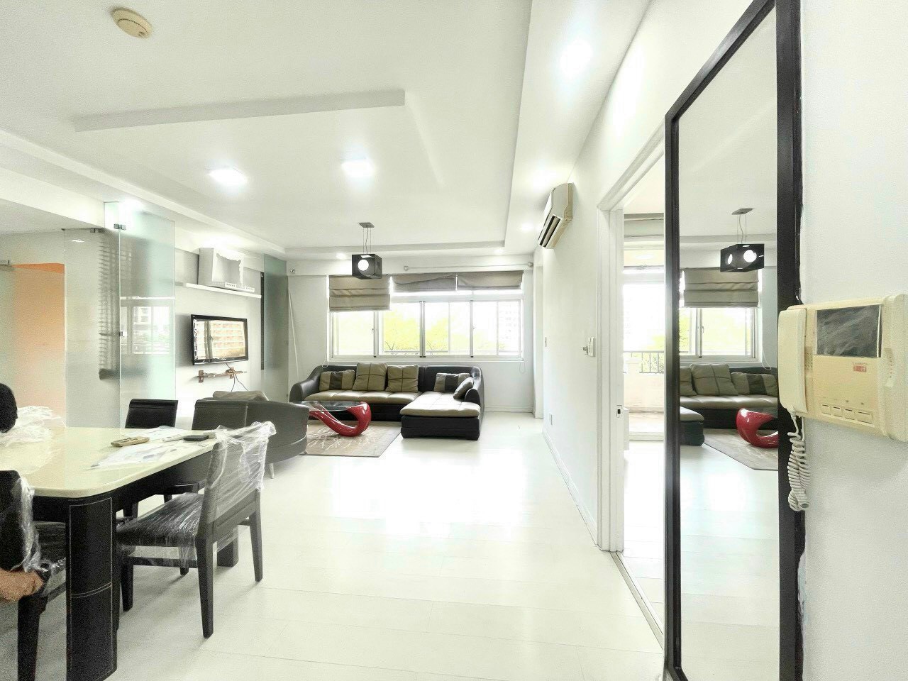 CẦN BÁN GẤP CĂN HỘ CẢNH VIÊN 2 Căn Góc – VIEW BIỆT THỰ- 118M2