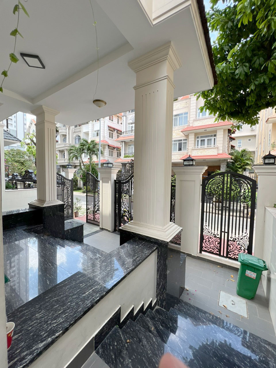 Cho Thuê Nhà Biệt Thự Số 8 Đường 12 Him Lam Kênh Tẻ Q7