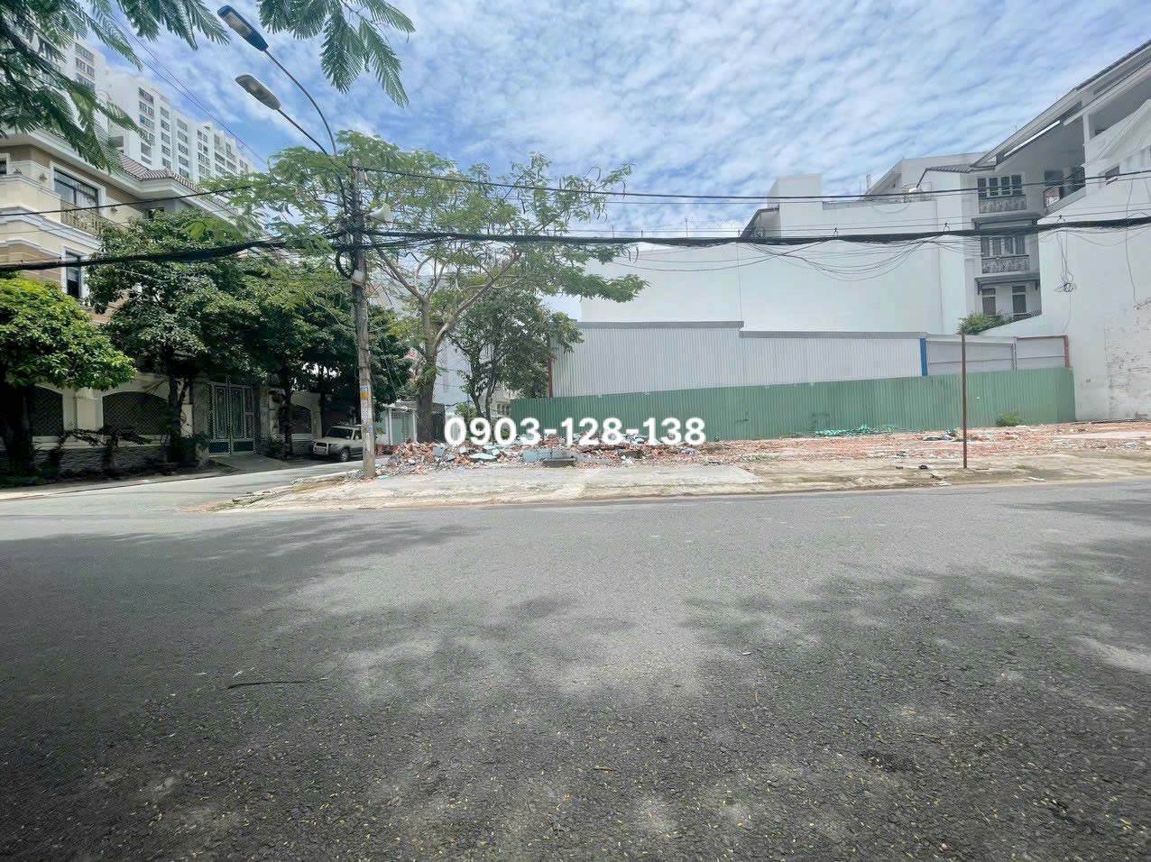 Bán Lô Đất Góc 2 Mặt Tiền Đường C1 Khu C Làng Đại Học Nhà Bè
