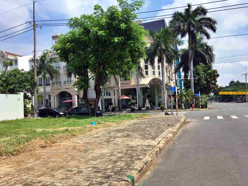 Bán Lô Đất B01 Nam Thông 1 Đường 22 Phú Mỹ Hưng