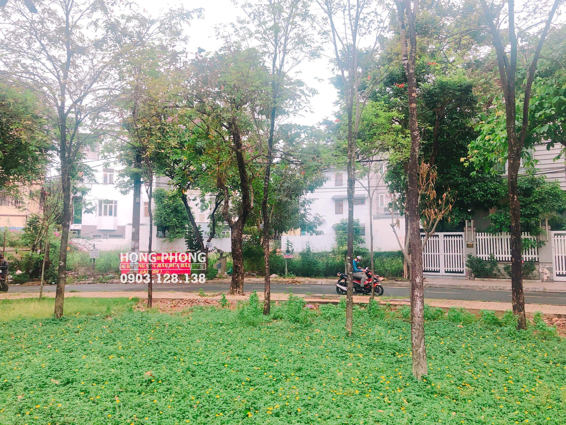 Bán Hai Lô Biệt Thự Diện Tích Lớn Đối Diện Công Viên Khu Dân Cư Trung Sơn
