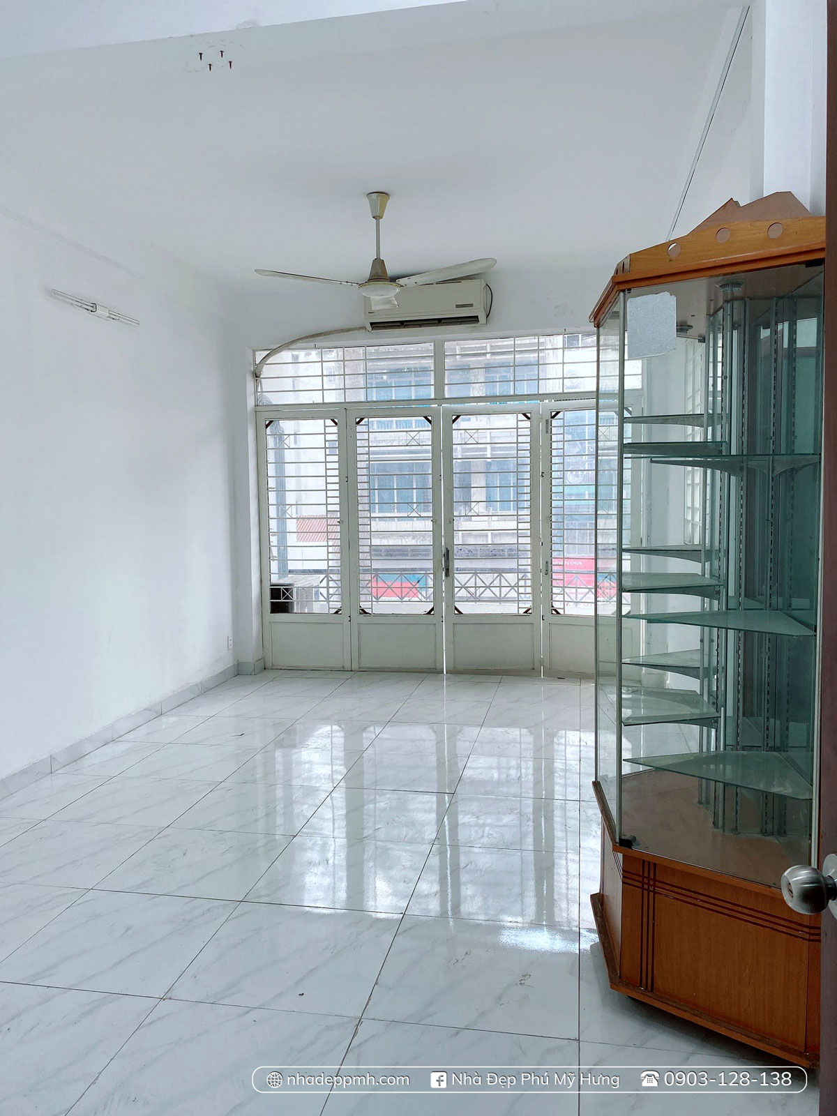 Bán Nhà Mặt Tiền 111 Nguyễn Chí Thanh, Phường 09, Quận 5
